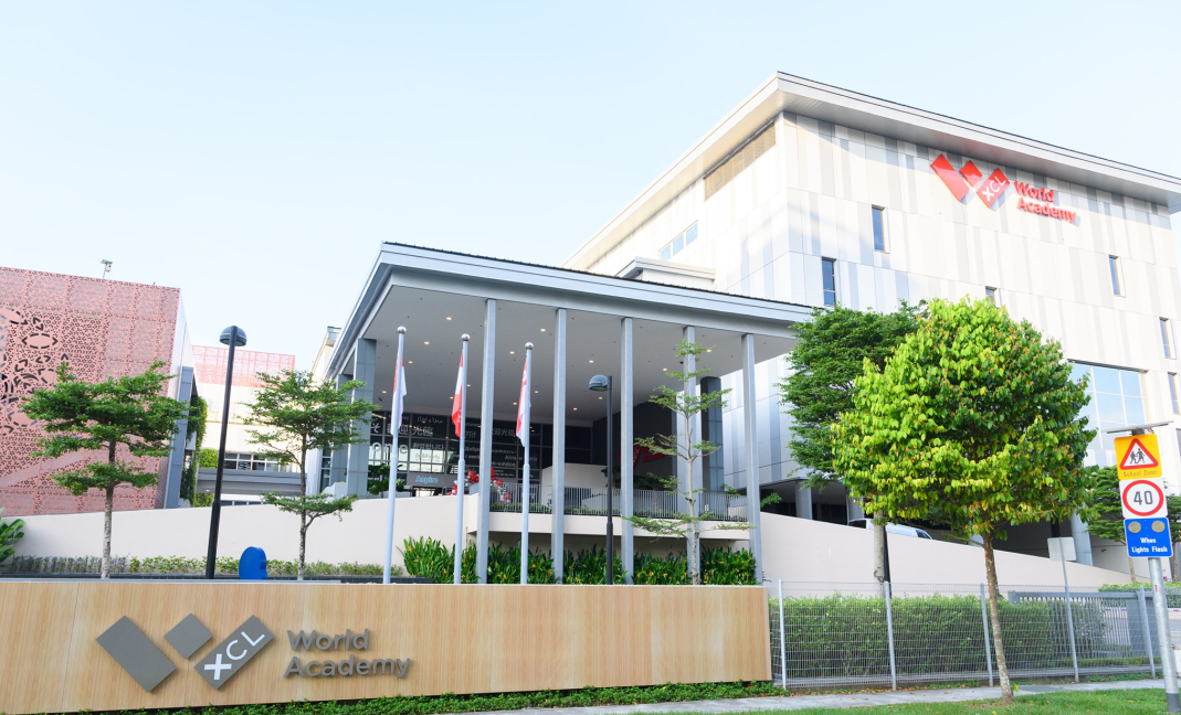 新加坡加慧世界书院奖学金开放申请中！可减免25%-100%的学费！